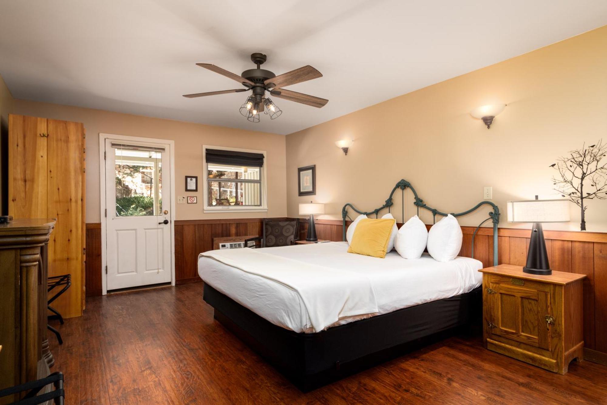 Prescott Pines Inn Екстериор снимка